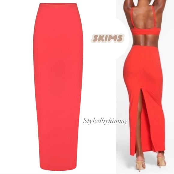 SKIMS Dresses & Skirts - SKIMS FITS EVERYBODY SKIRT ‘POPPY’ New NWT S small